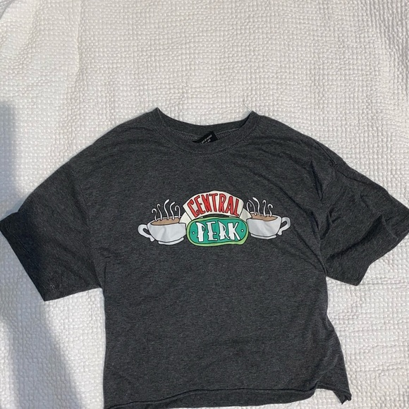 Friends shirt - Picture 1 of 2